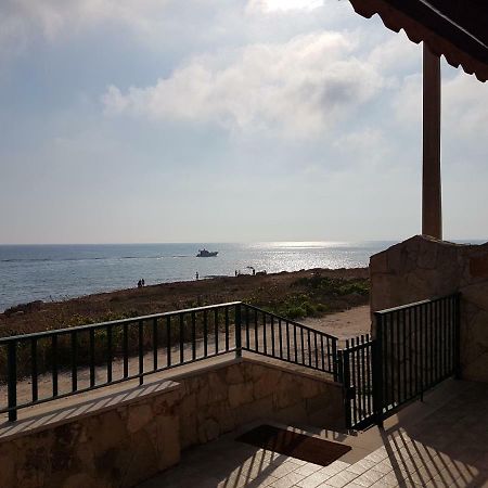 casa fronte mare puro relax Villa Cava dʼAliga Exterior foto