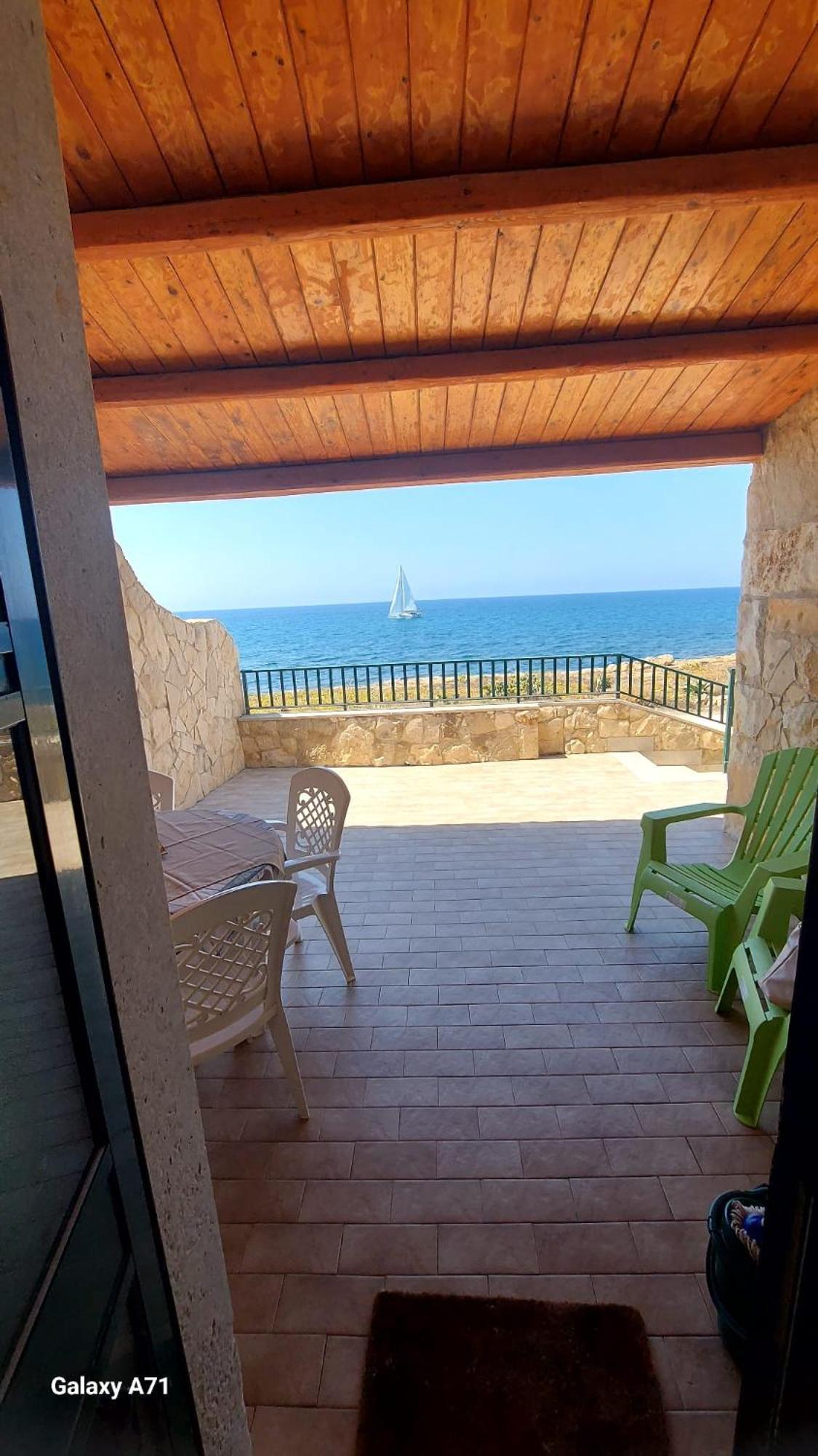 casa fronte mare puro relax Villa Cava dʼAliga Exterior foto