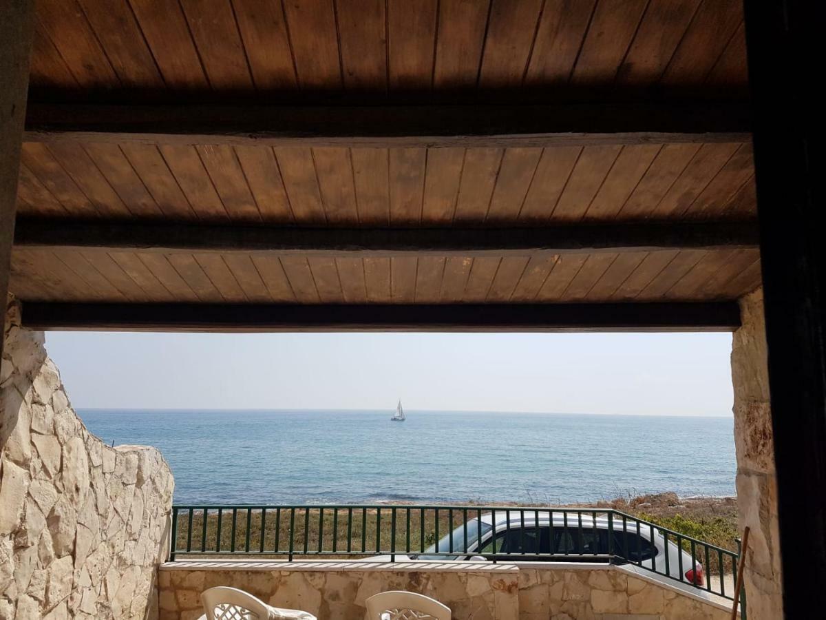 casa fronte mare puro relax Villa Cava dʼAliga Exterior foto